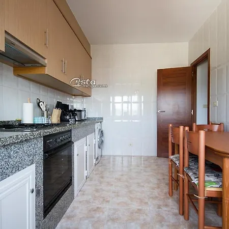 Apartment - 3 Bedrooms With Sea Views - 04559 * Finisterre